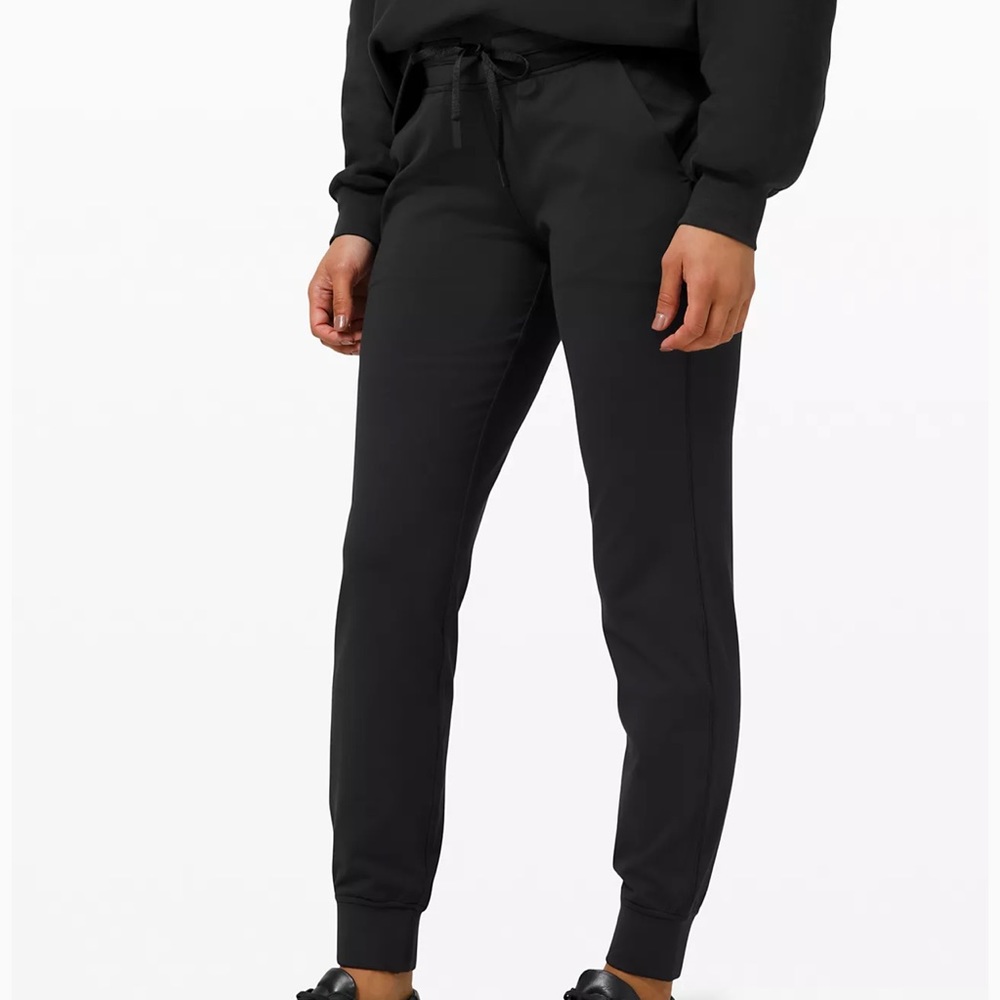Lululemon Ready to Rulu Jogger